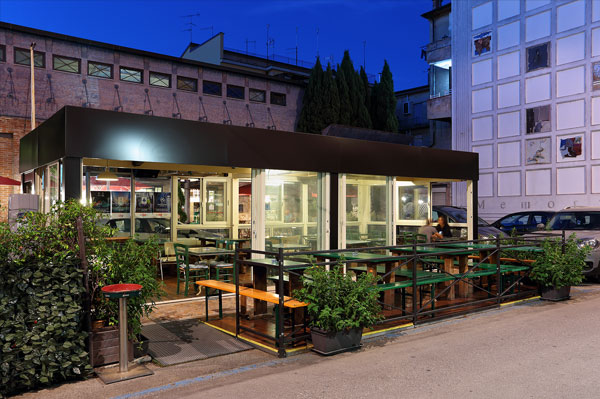 Chimney Pub Pontedera birreria paninoteca piatti unici stuzzicheria